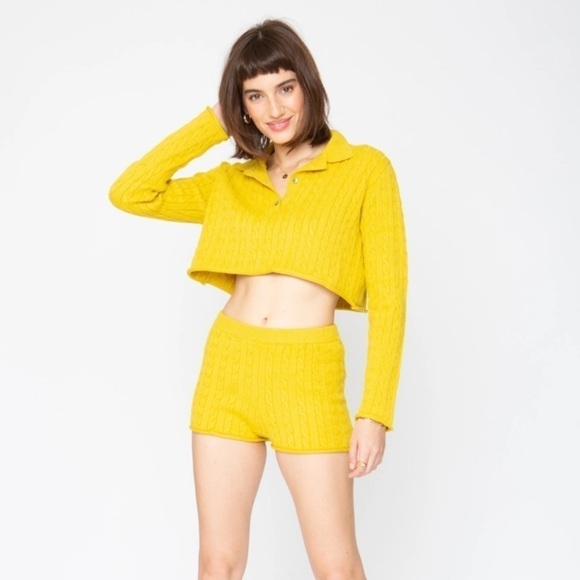 Revolve Callahan knitwear YELLOW CABLE KNIT LONG SLEEVE DAISY POLO S - Picture 1 of 5